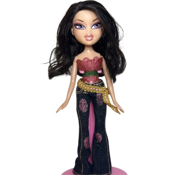 Bratz Flower Girls Nora Haircut No Shoes Fashion Doll - Picture 1 of 3